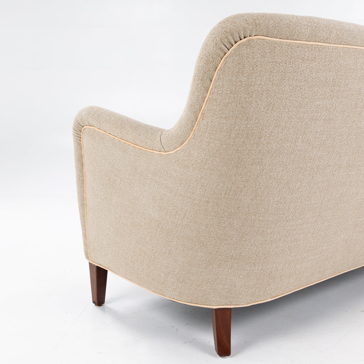 Sofa in new textile