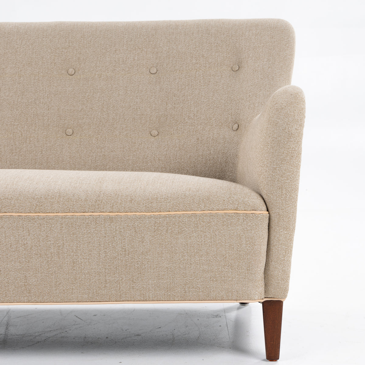 Sofa in new textile