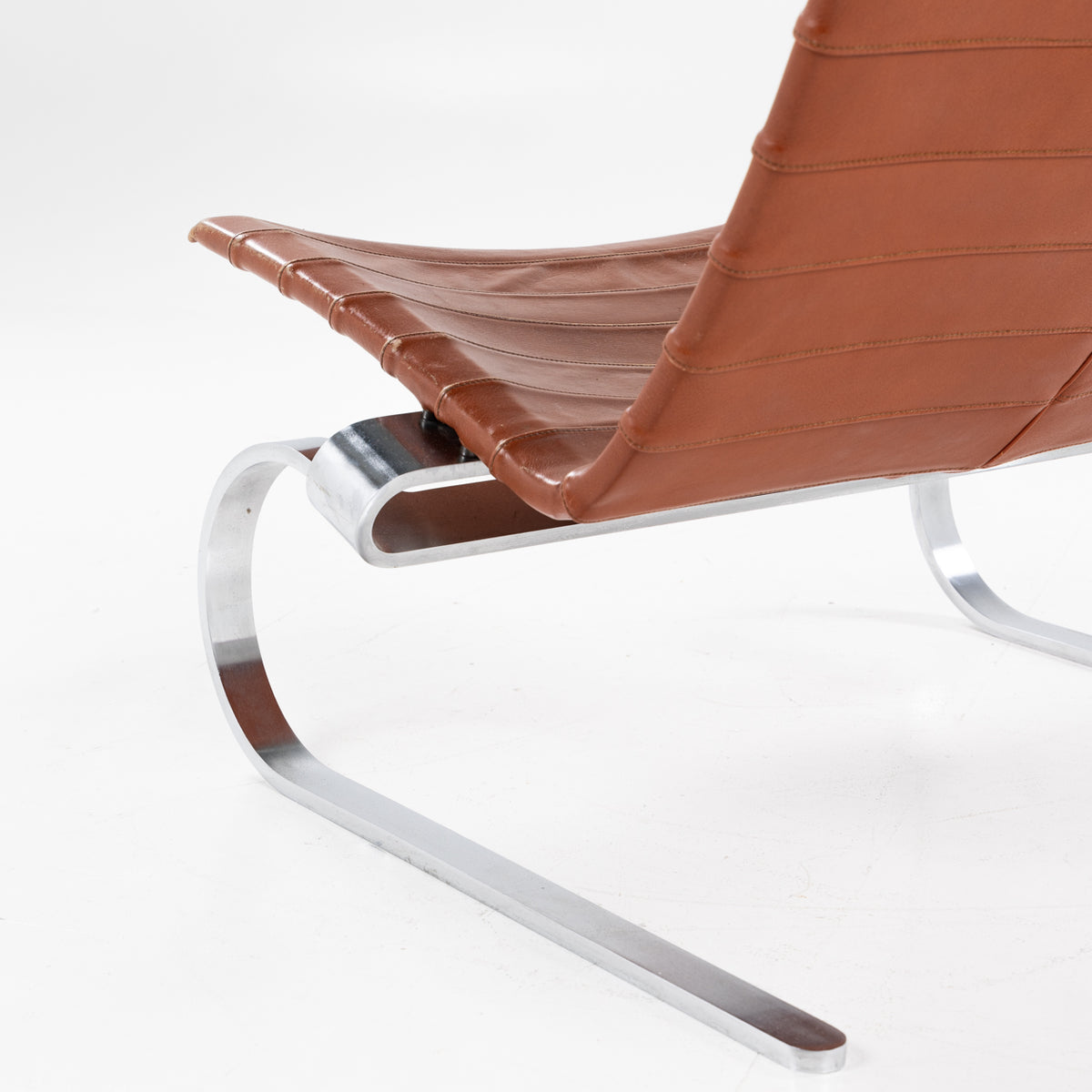 PK 20 - Easy chair in original leather