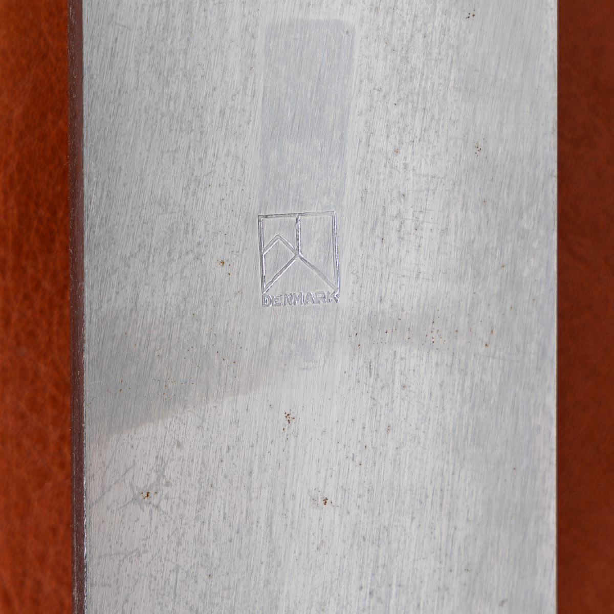 PK 20 - Easy chair in original leather