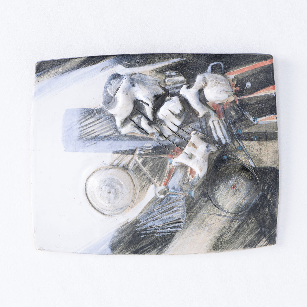 Relief in stoneware