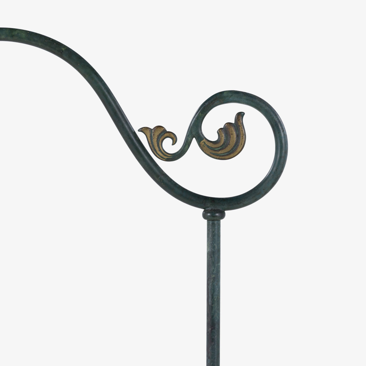 Gulvlampe i patineret bronze