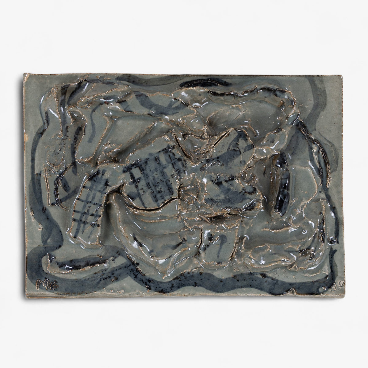 Relief in stoneware