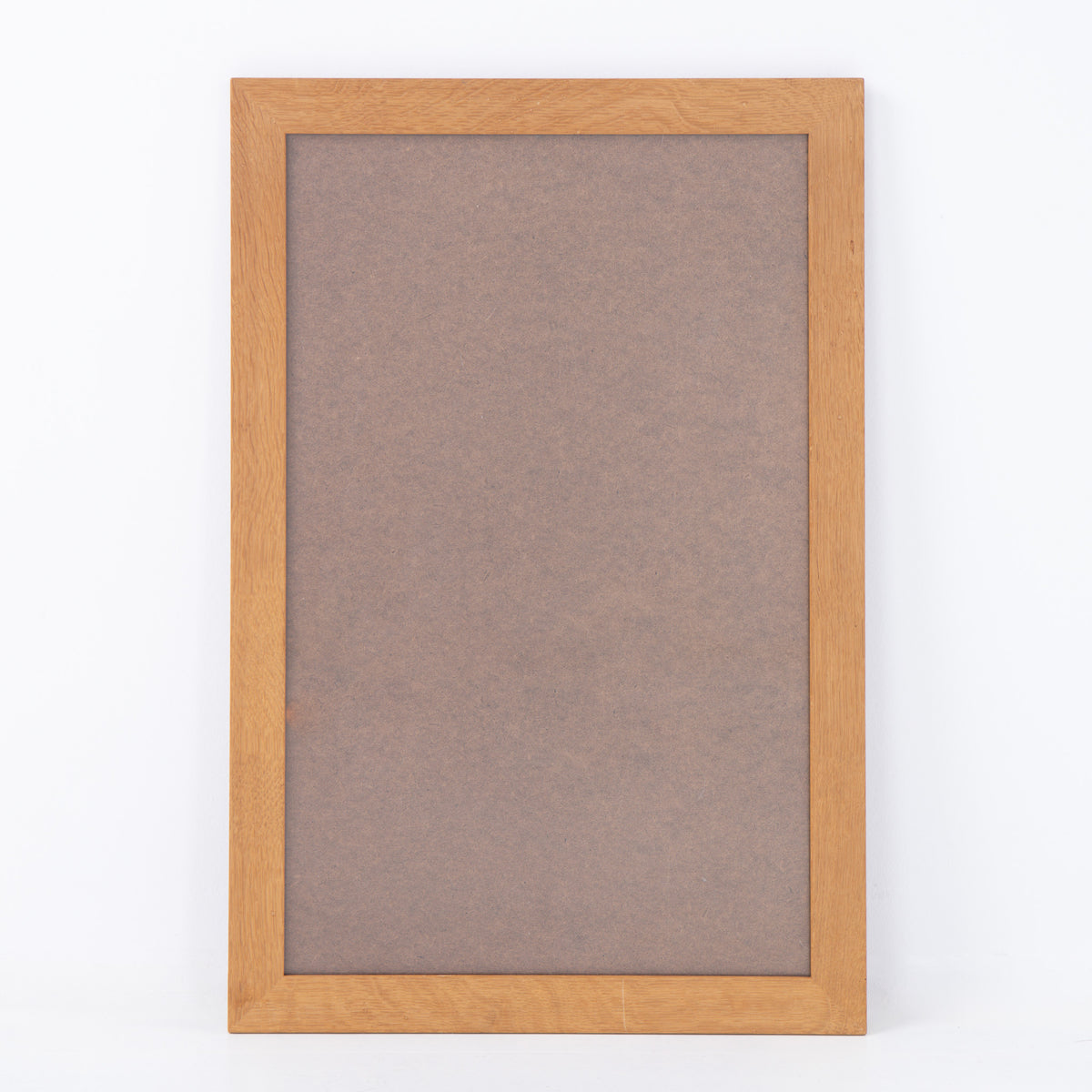 Picture frame in oak
