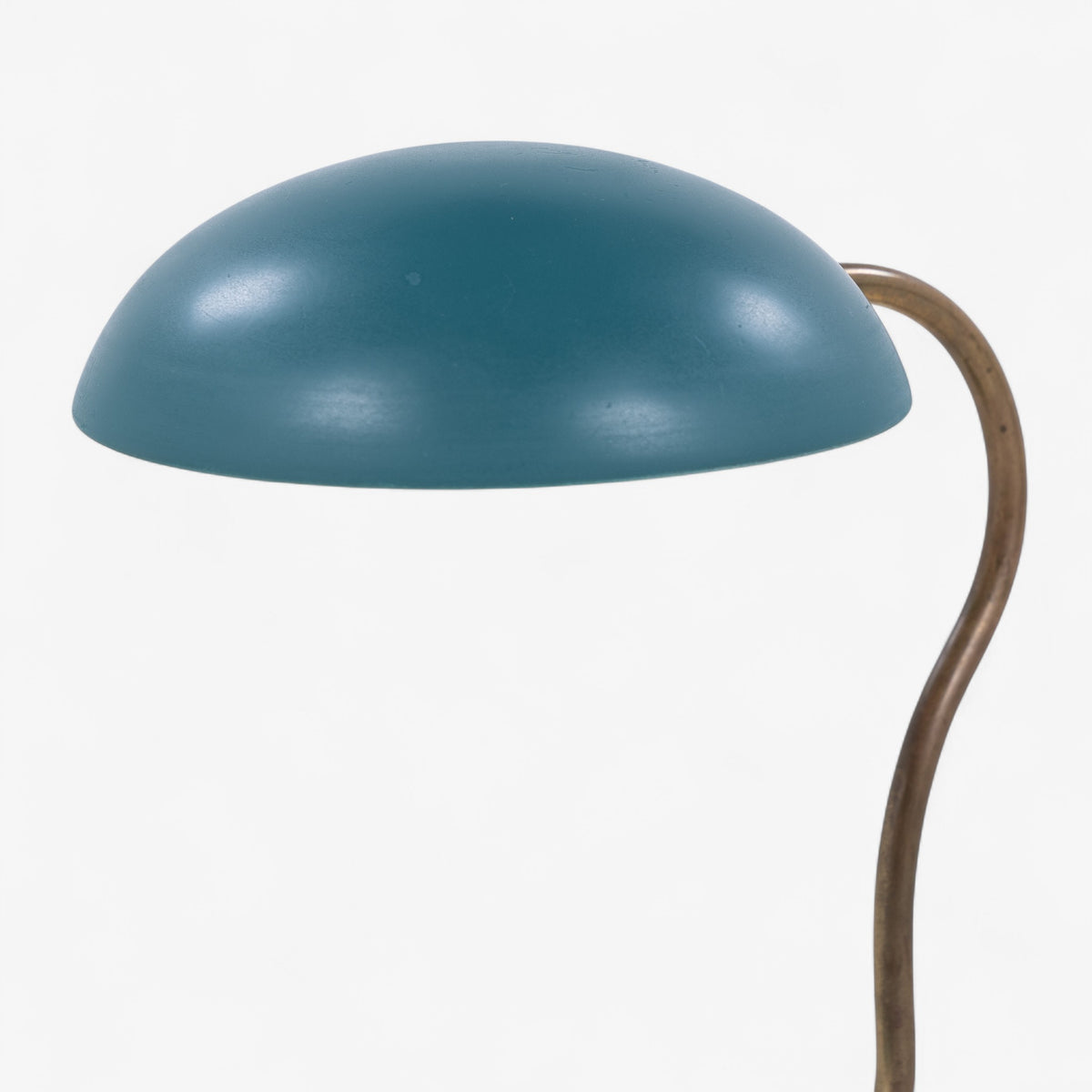 Table lamp in green lacquered metal