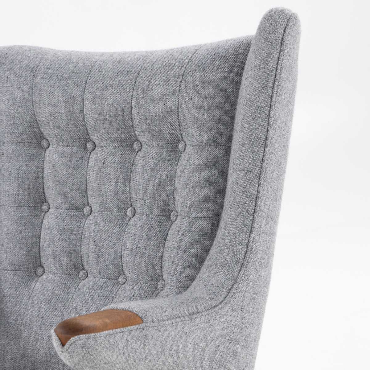 AP 19 - Papa Bear Chair in grey textile