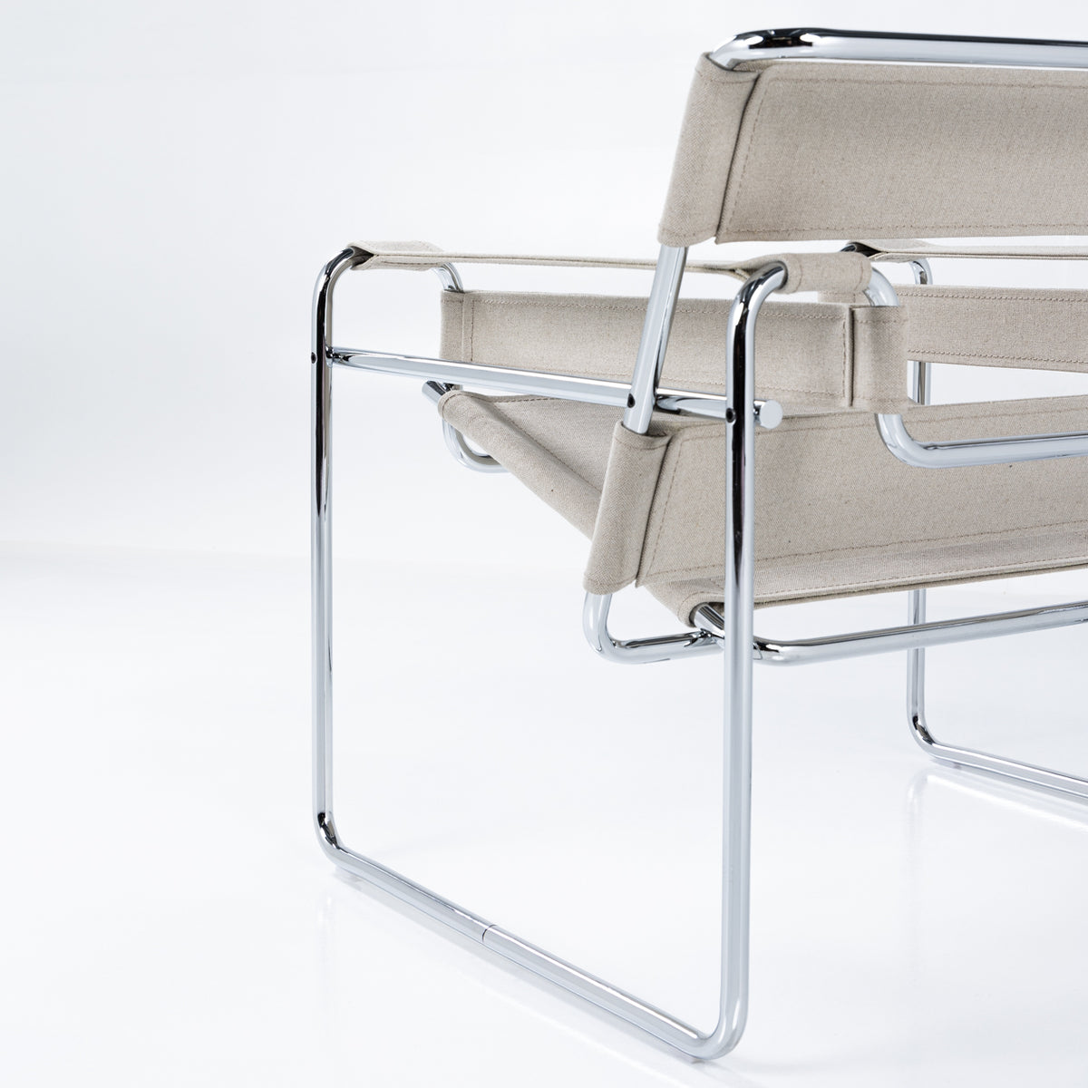Wassily Lounge Chair' in washed canvas