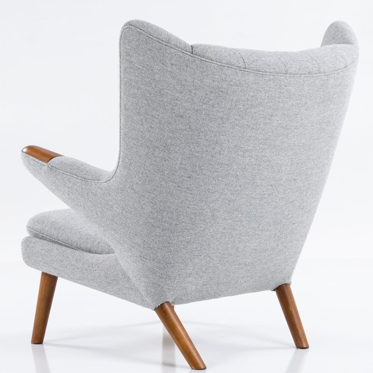 AP 19 - Papa Bear Chair w. stool in new textile