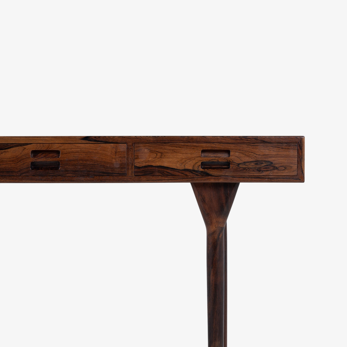 ND 93 - Skrivebord i rio-palisander