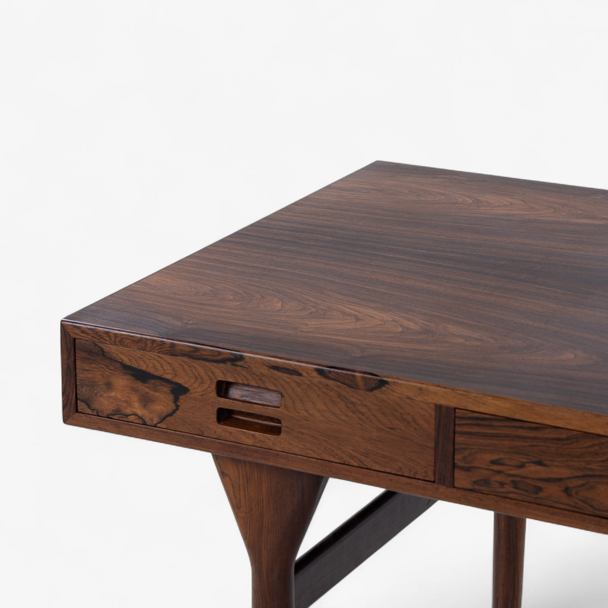 ND 93 - Skrivebord i rio-palisander