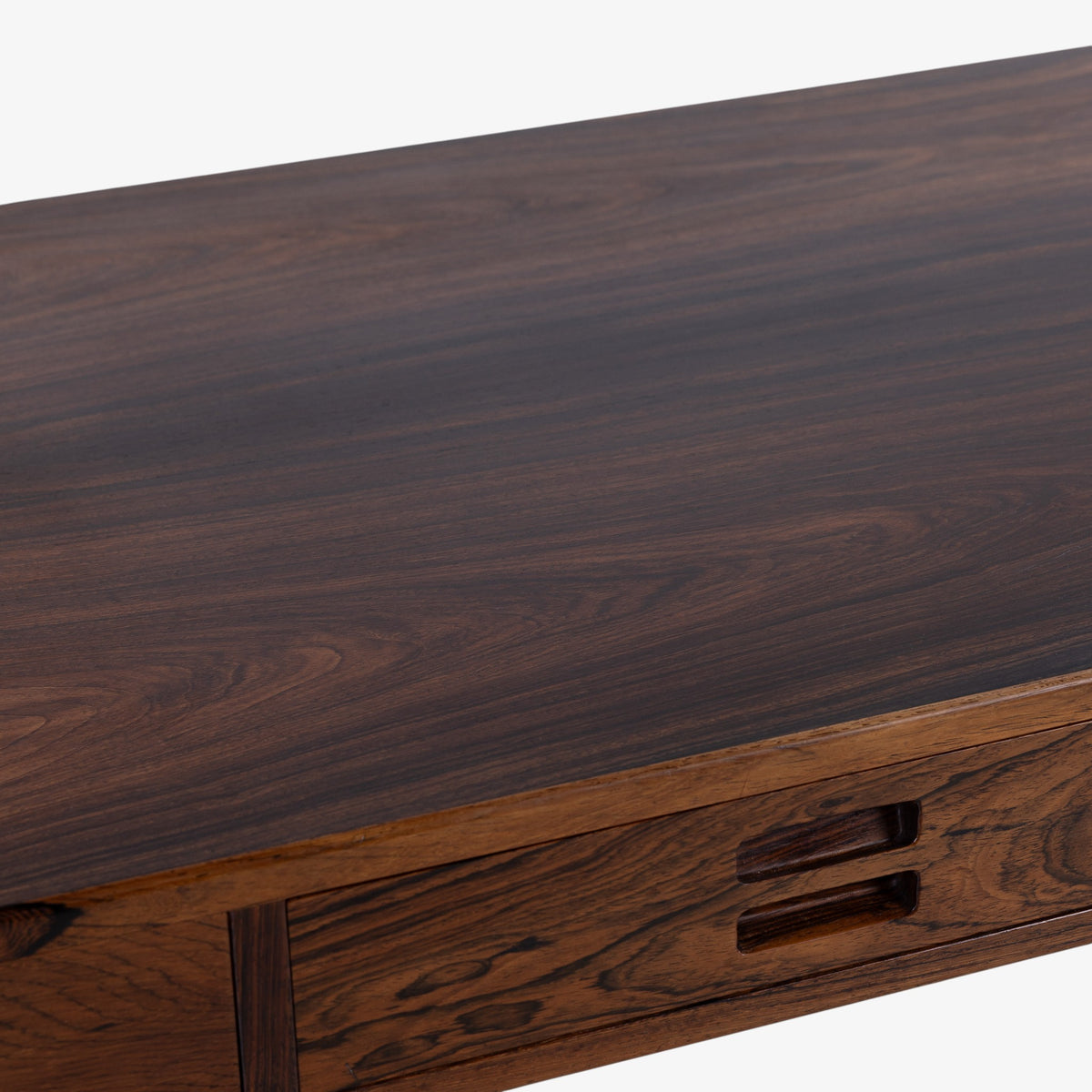 ND 93 - Skrivebord i rio-palisander