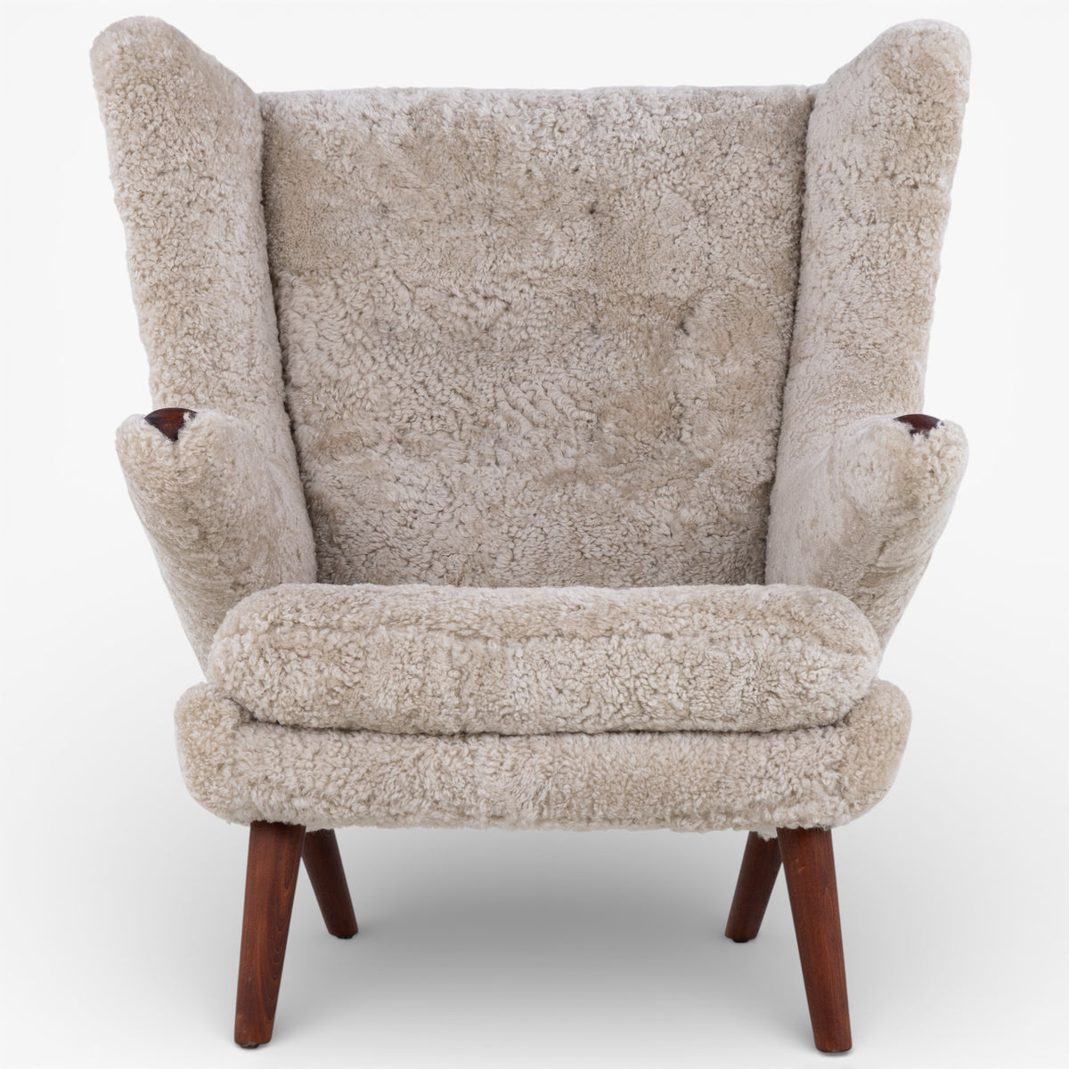AP 19 - Papa Bear Chair w. stool in lambskin