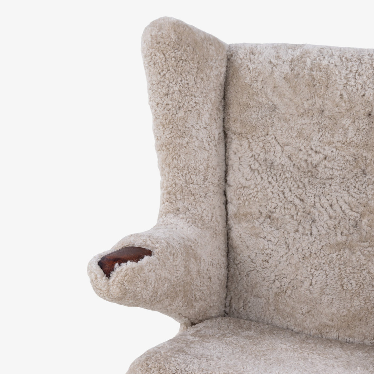 AP 19 - Papa Bear Chair w. stool in lambskin