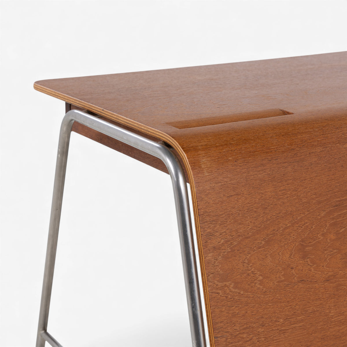 Skrivebord i teak