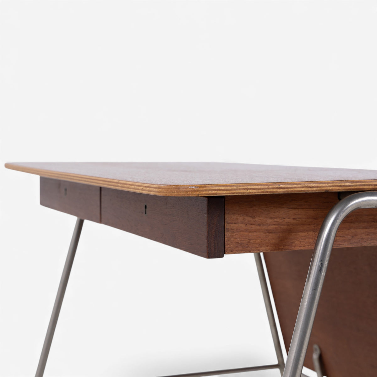 Skrivebord i teak