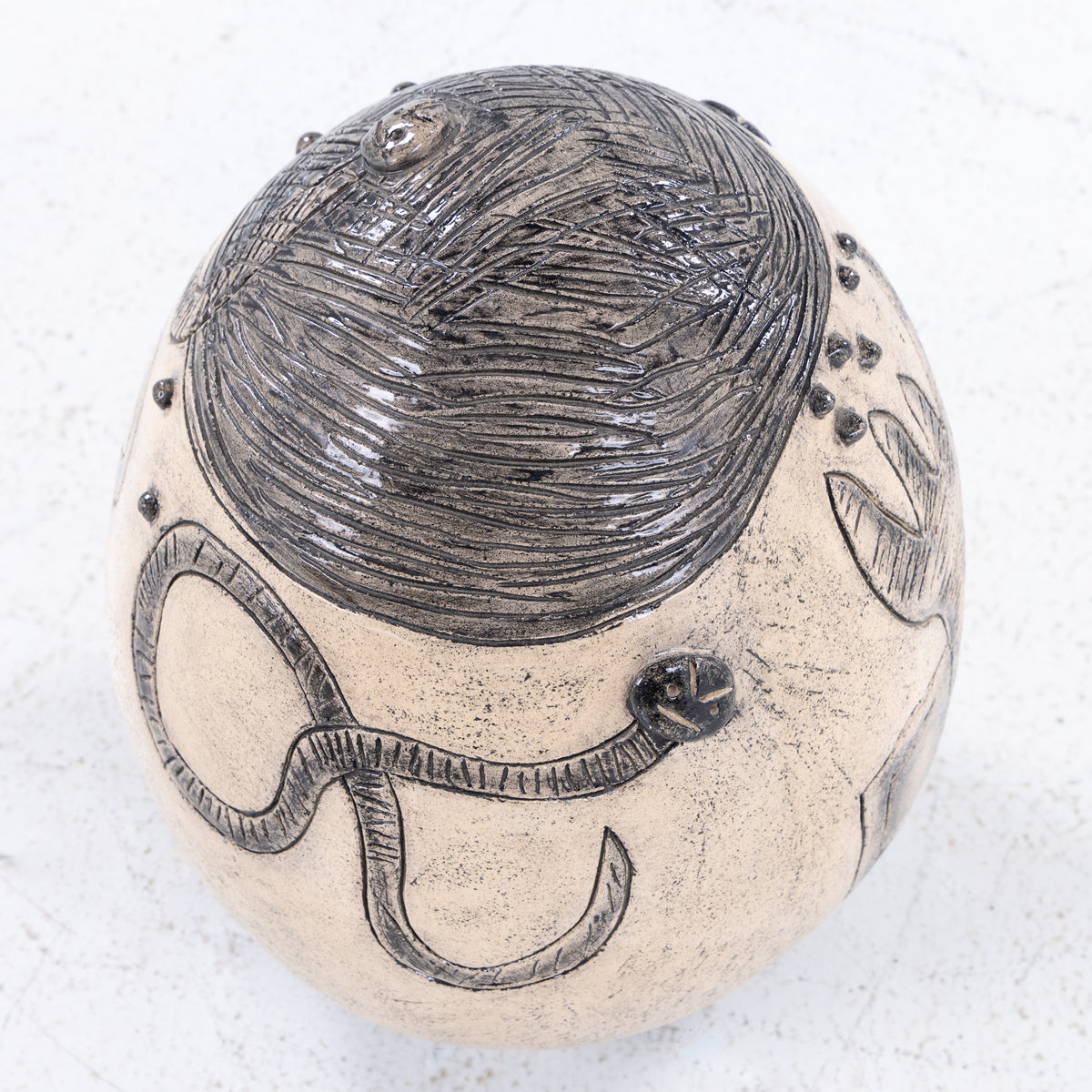 Sculpture in stoneware