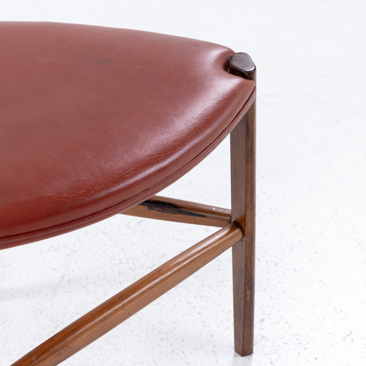 Stool in rosewood