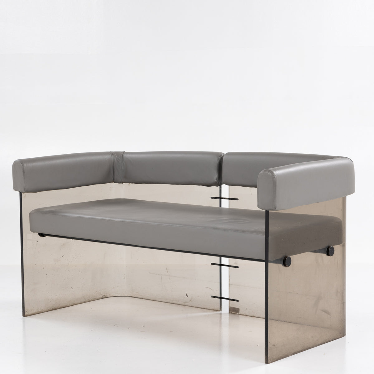 Sofa in plexiglass