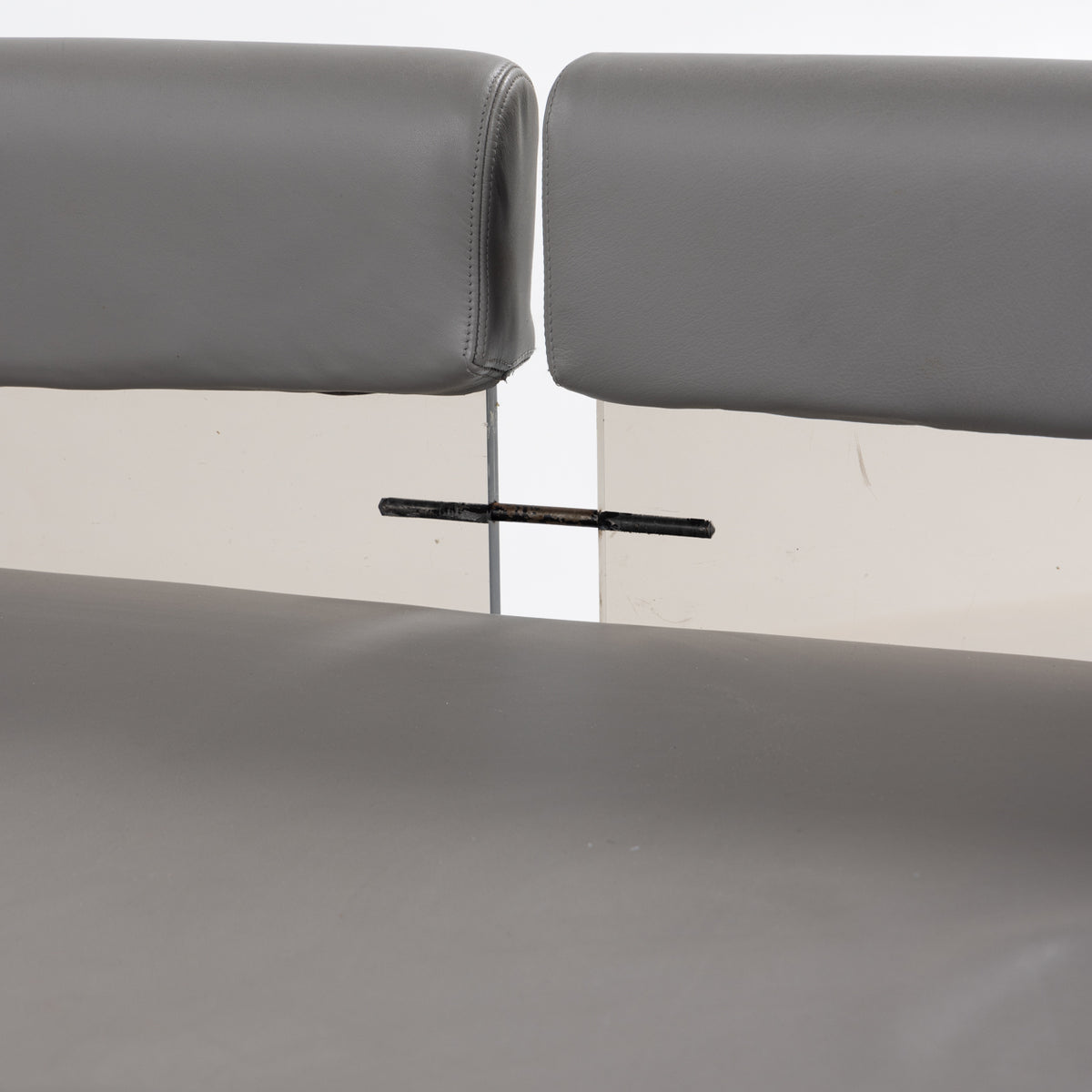 Sofa in plexiglass