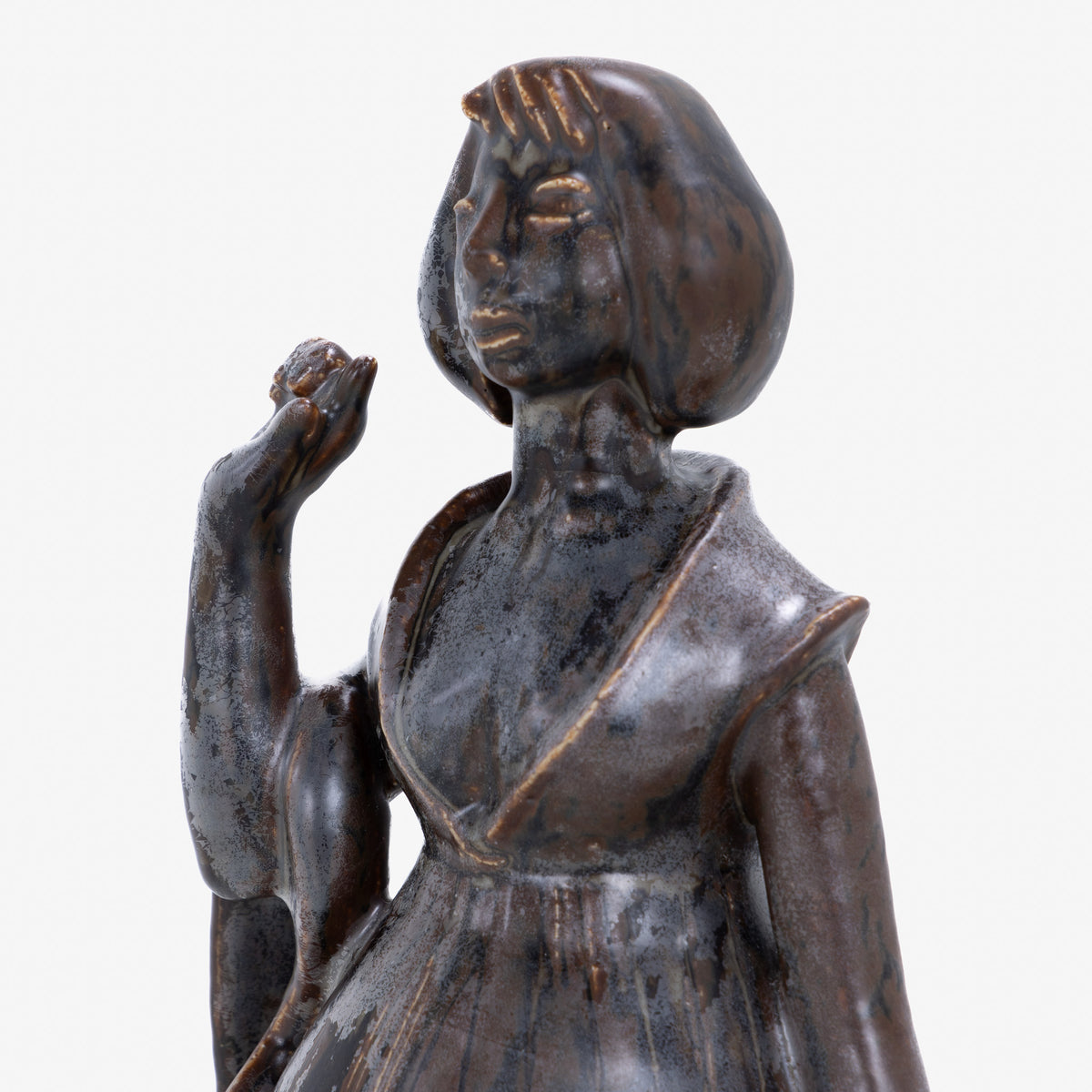 Sculpture in stoneware