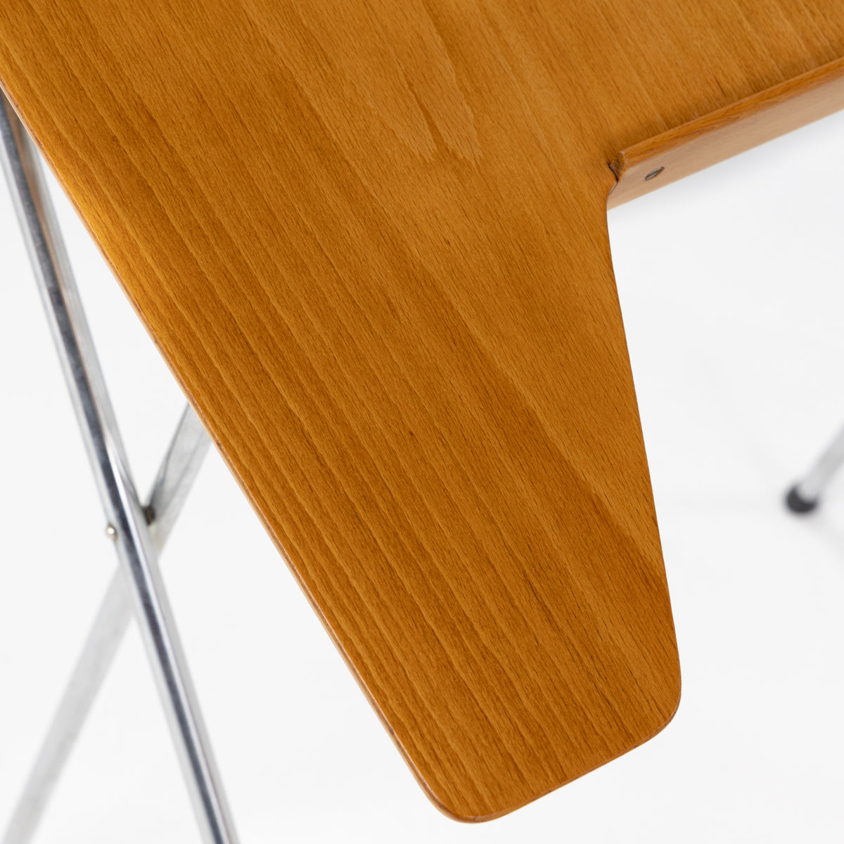 Easy chair with reading flap