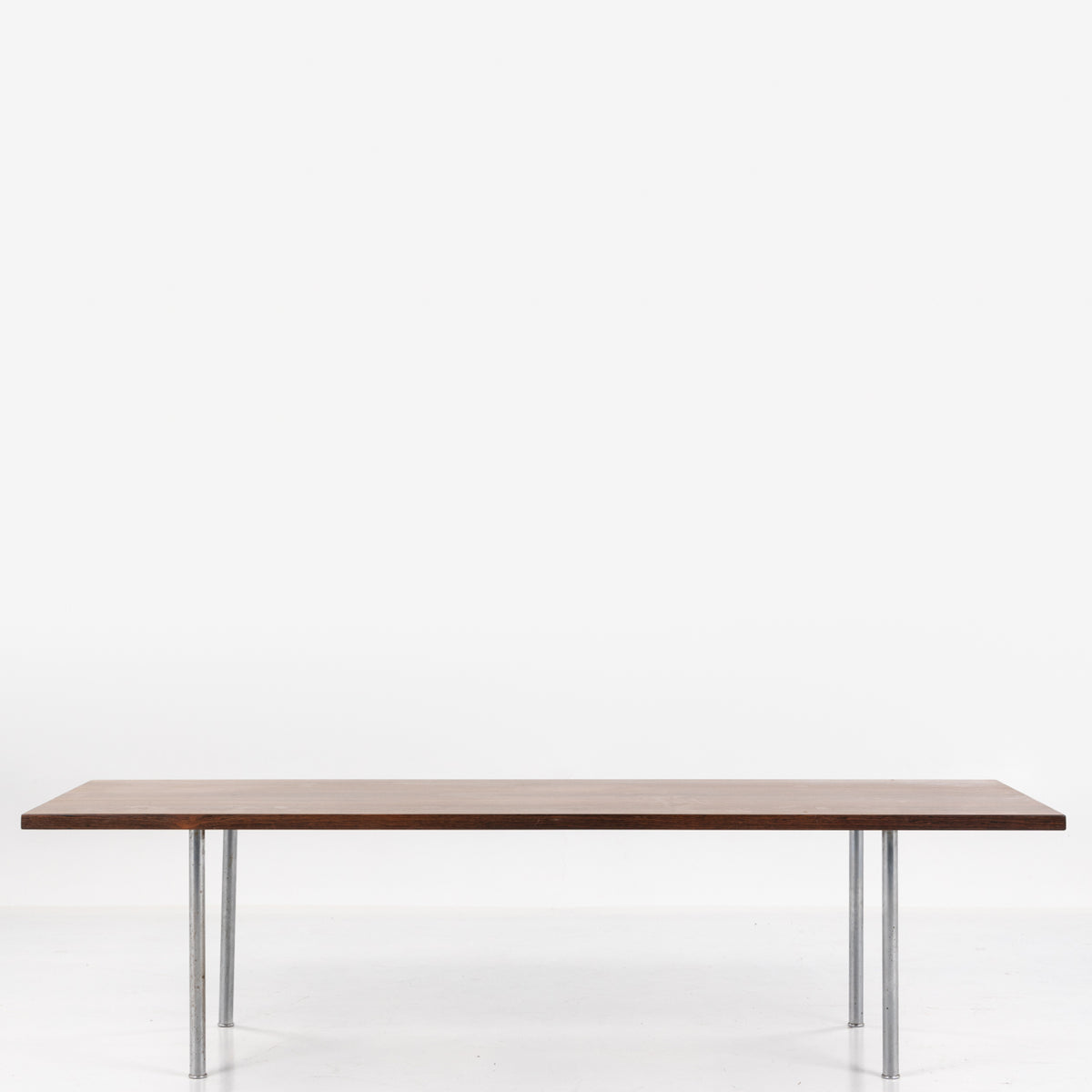 AT 12 - Coffee table in rosewood