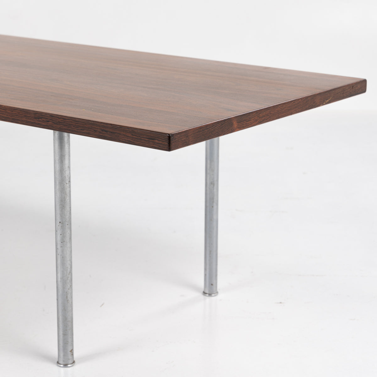AT 12 - Coffee table in rosewood