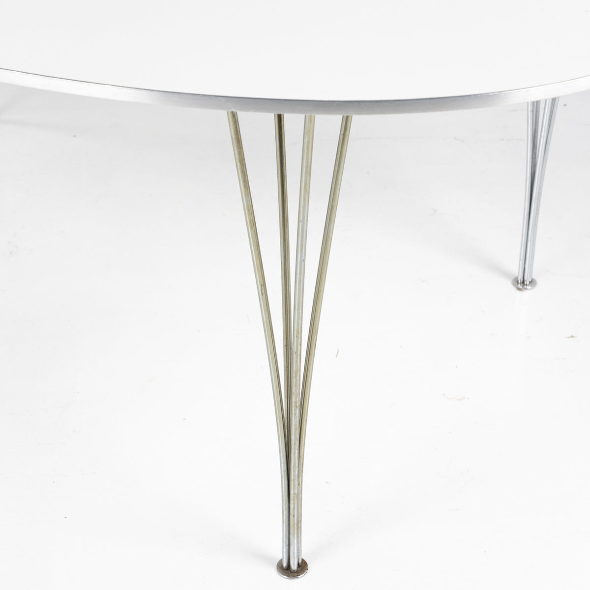 Superellipse dining table in white laminate