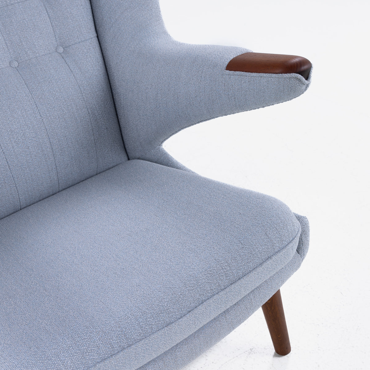 AP 19 - Papa Bear Chair w. stool in Ecriture fabric