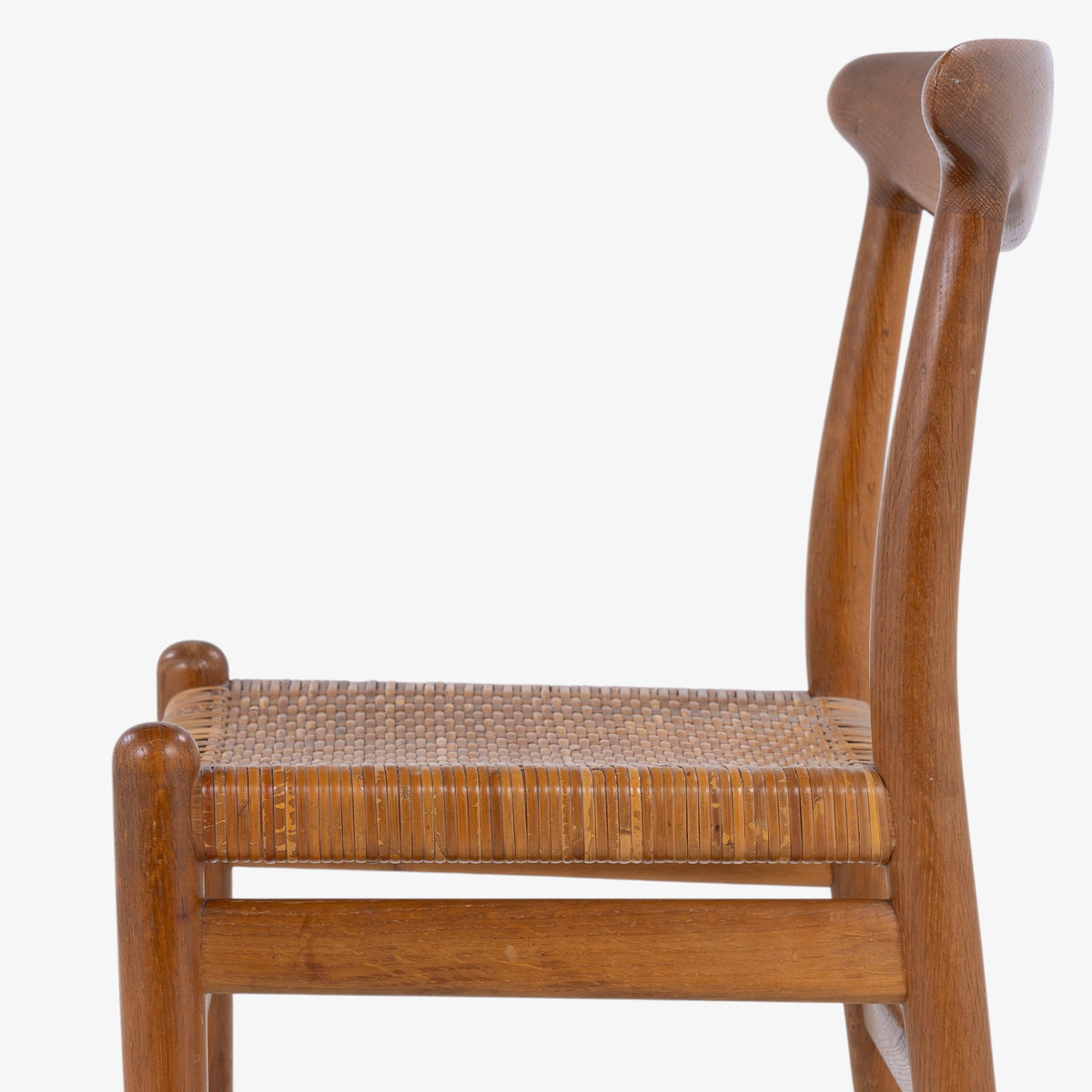 W2 - Dining chair in oak