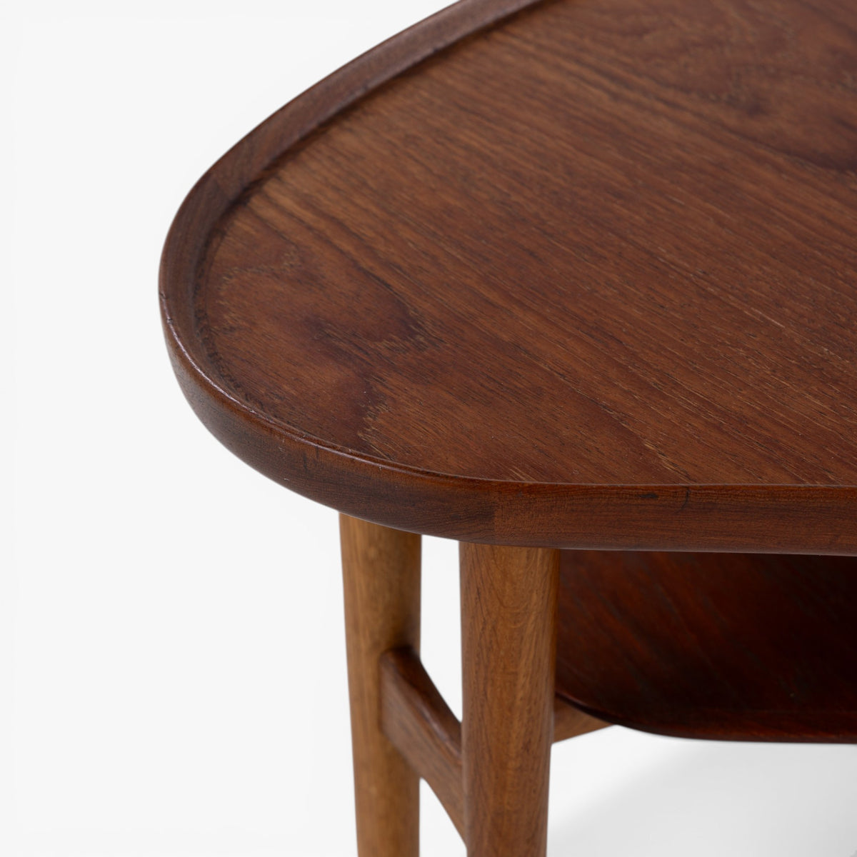 Coffee table in teak