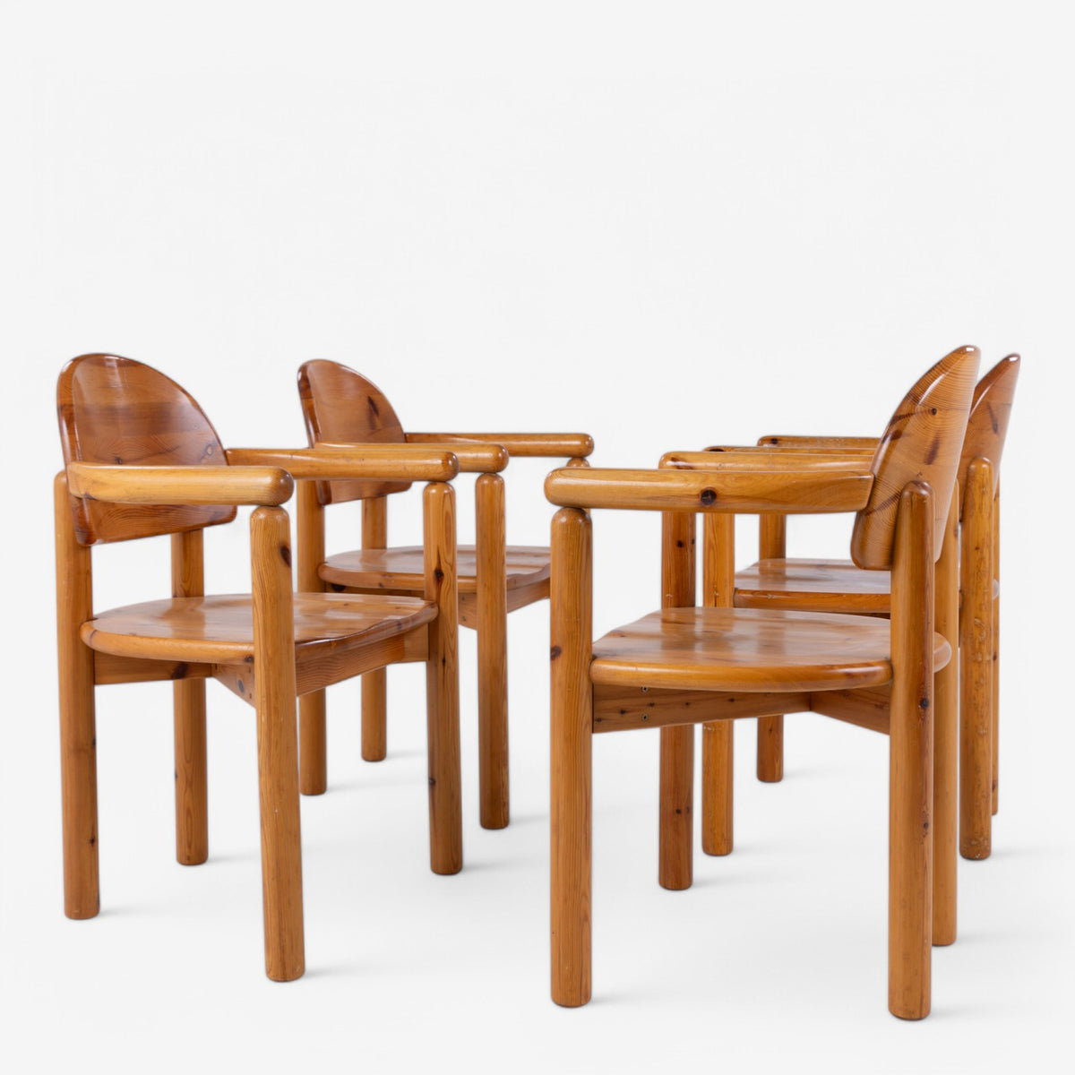 Set of 4 pine dining chairs