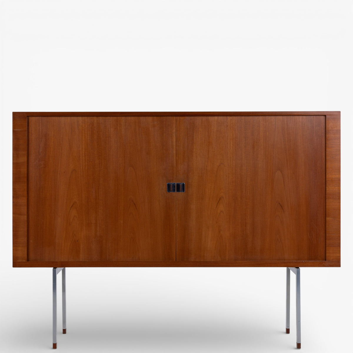 Tall sideboard in teak