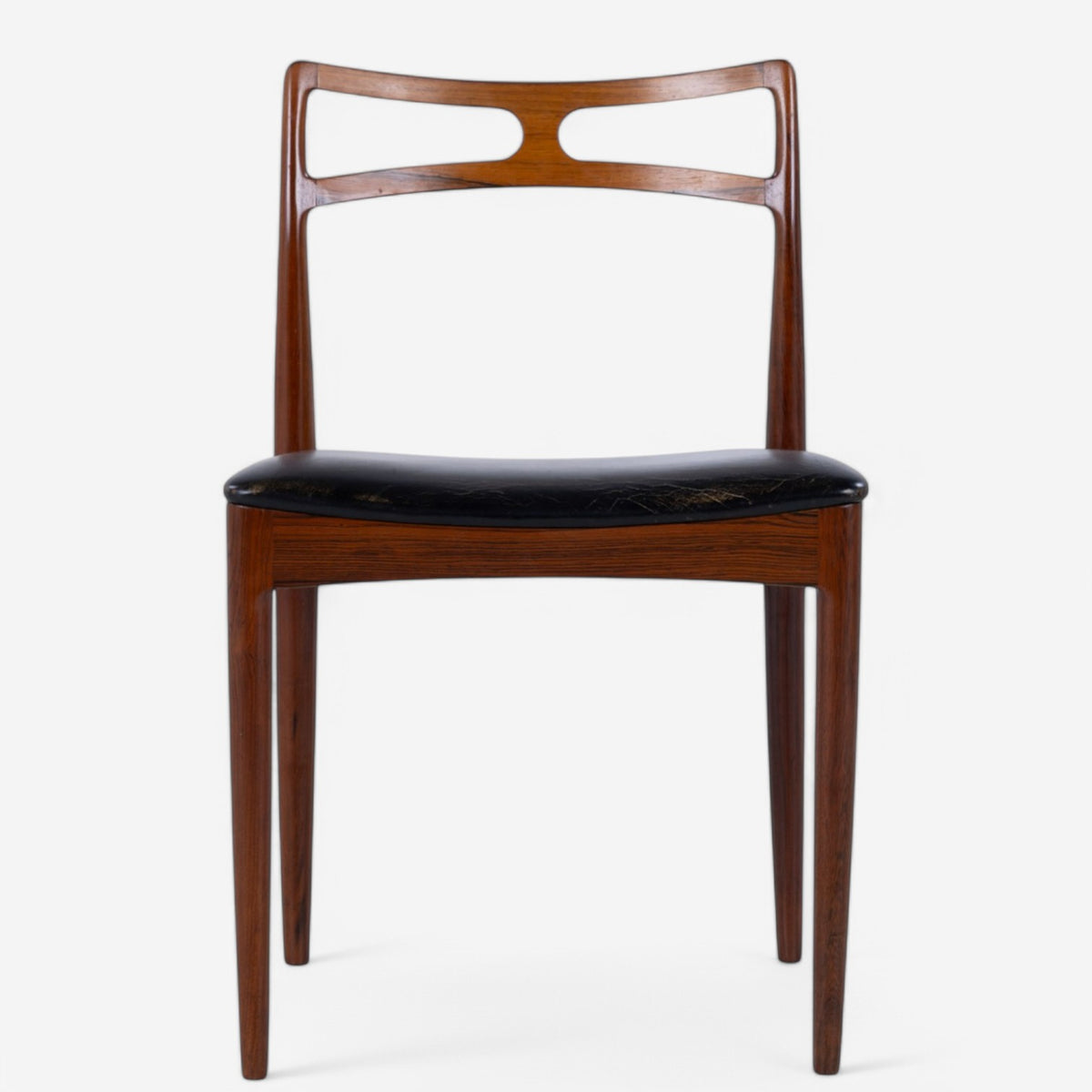 Dining chair in rosewood