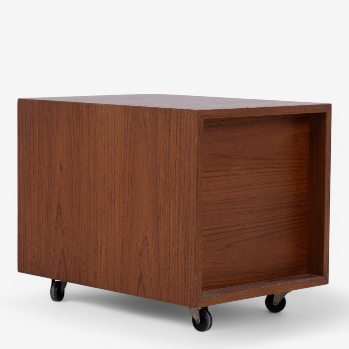 Filing cabinet in teak