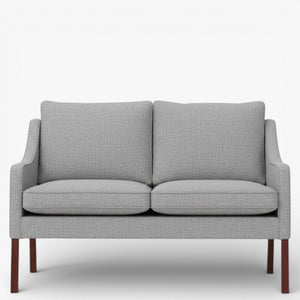 BM 2208 – Ompolstret 2 pers. sofa (stofgruppe 1)