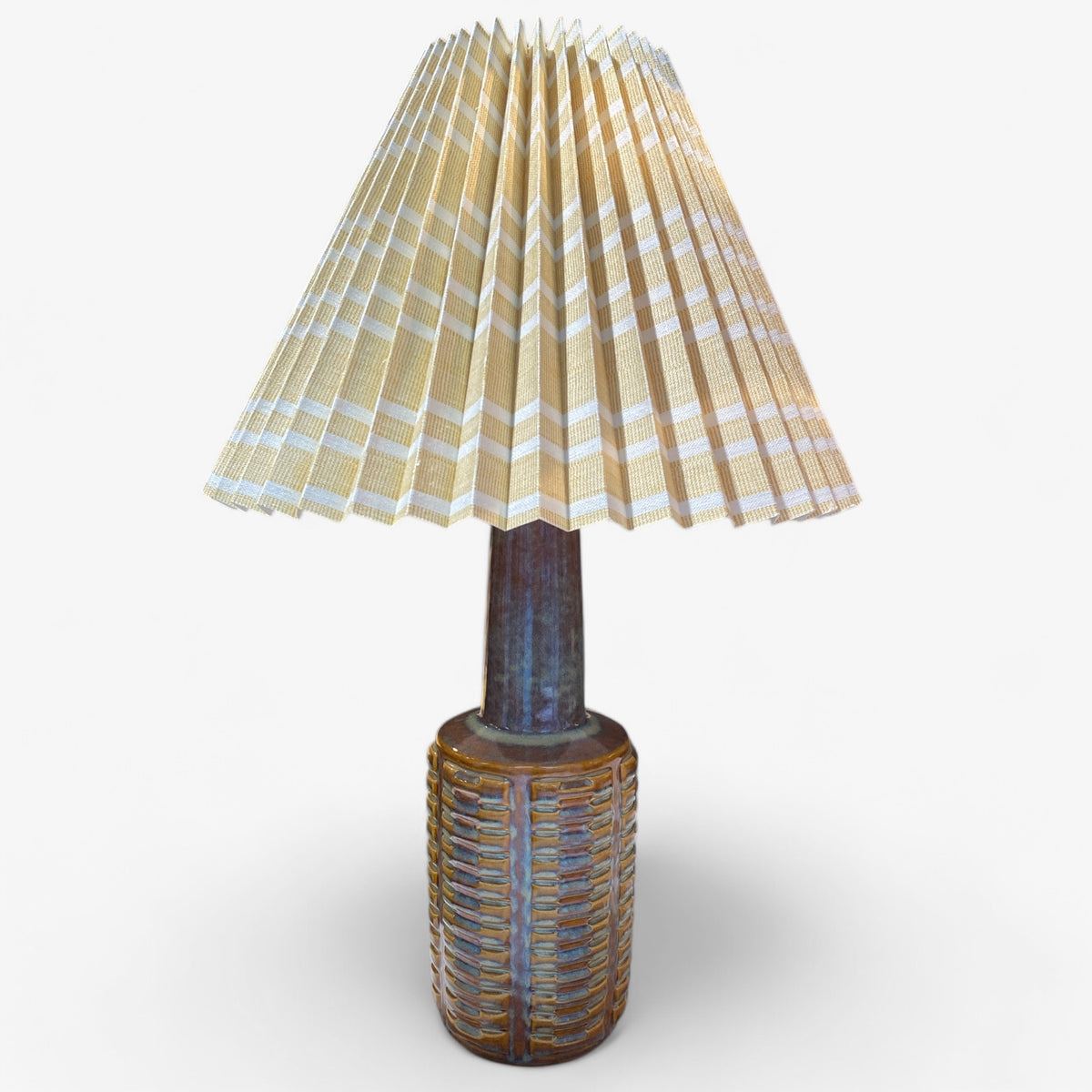 Table lamp in stoneware