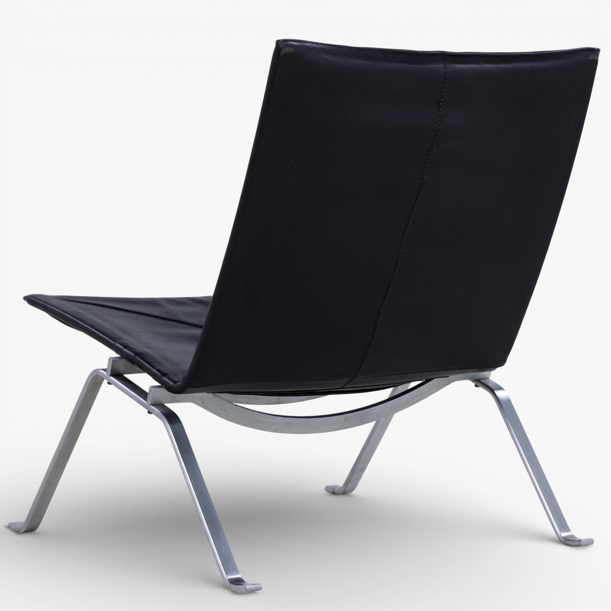 PK 22 - Easy chair in original leather