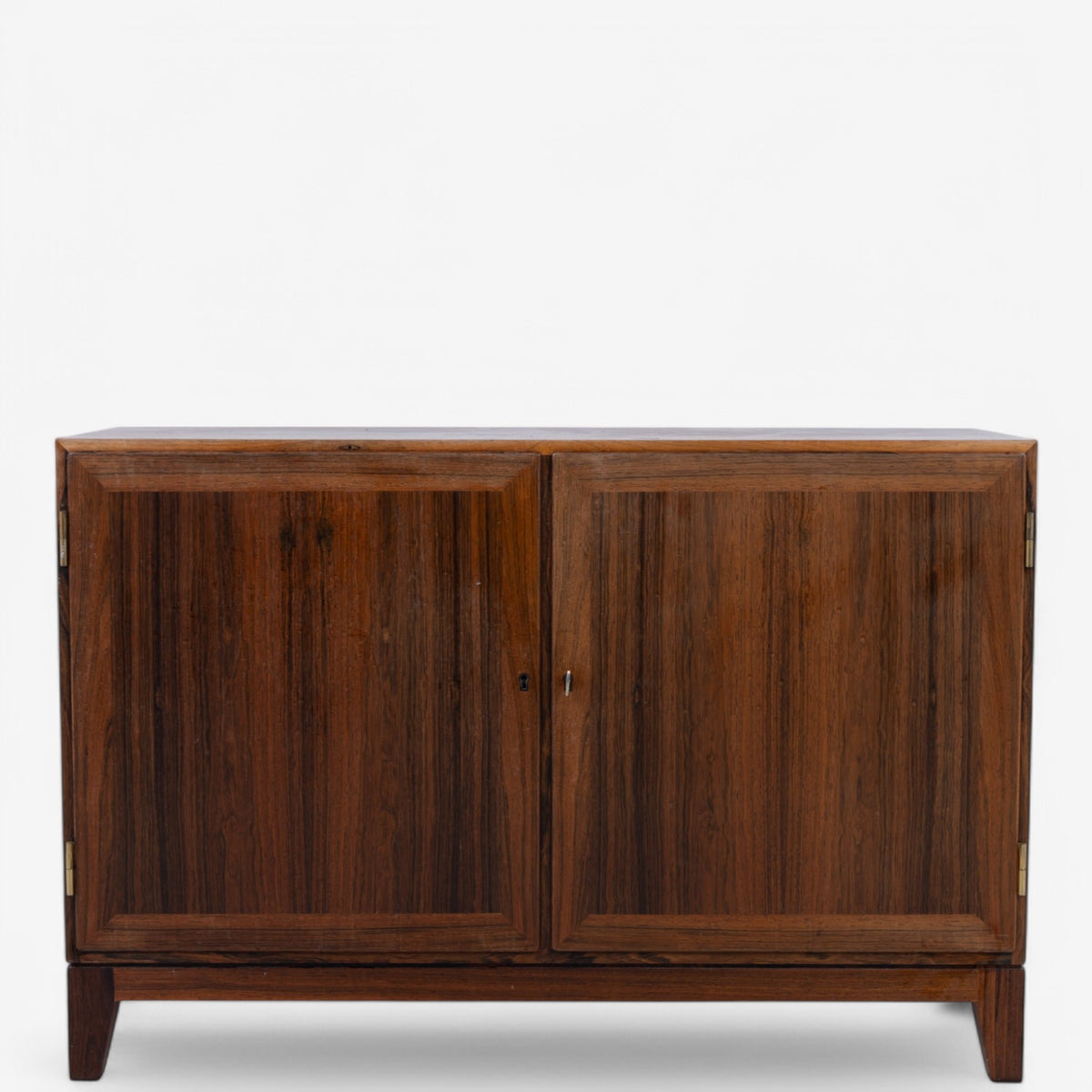 Cabinet in rosewood
