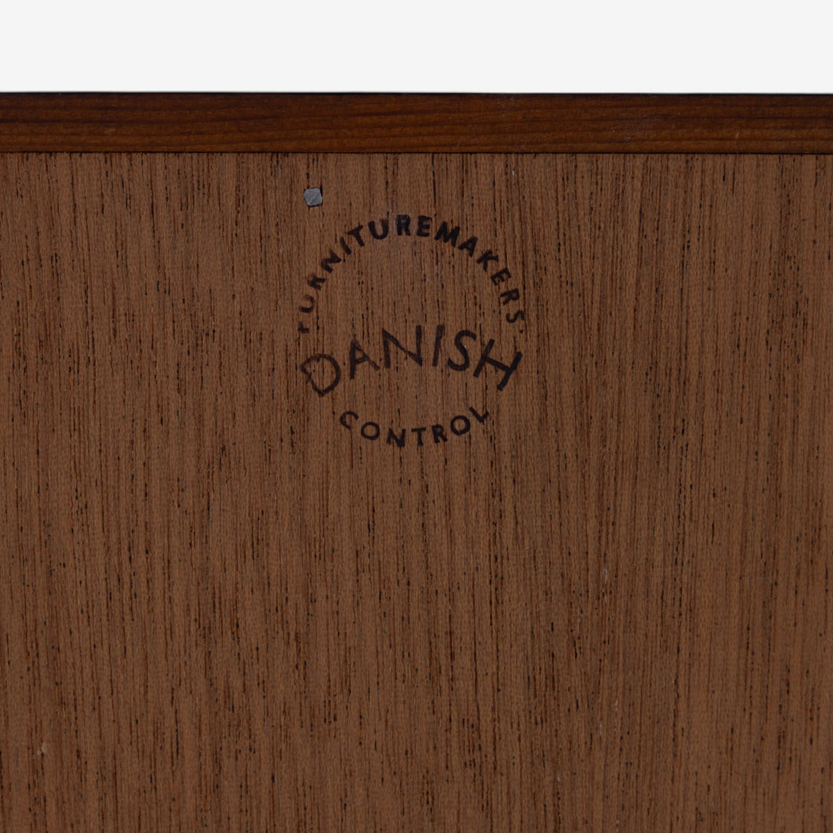 Cabinet in rosewood