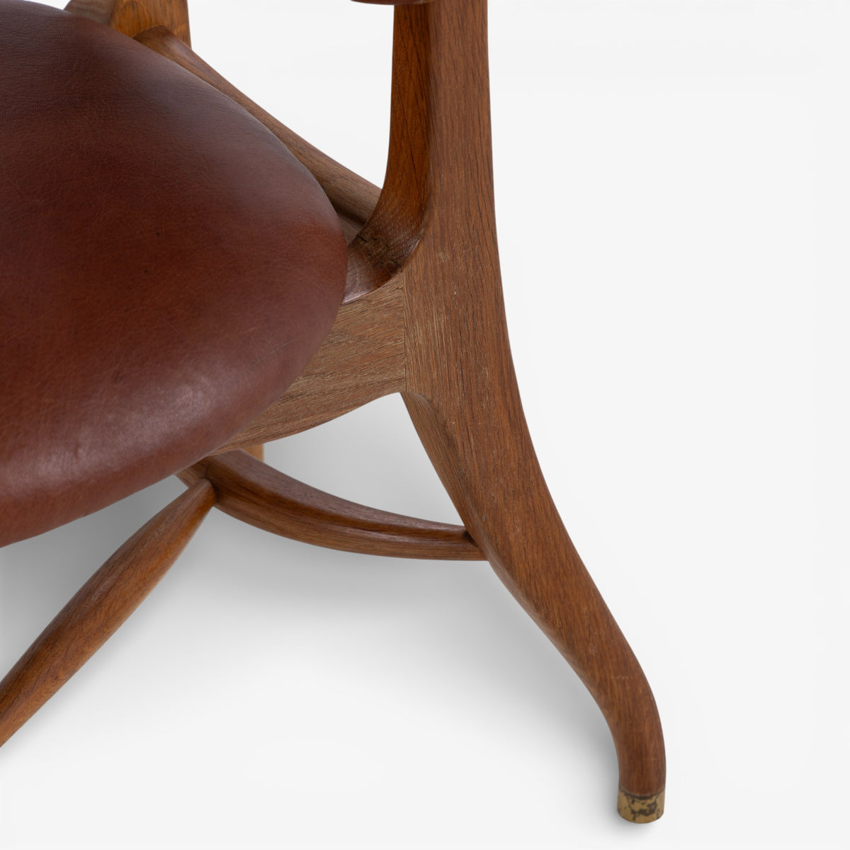 'Musician's chair' in patinated oak