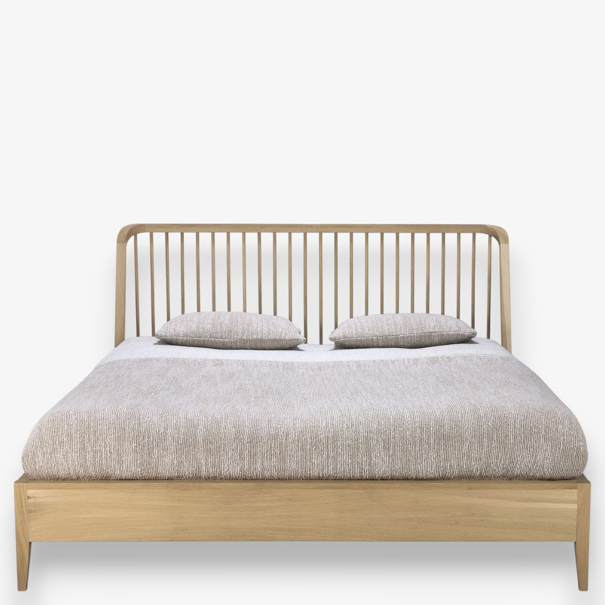 Oak Spindle' bed frame