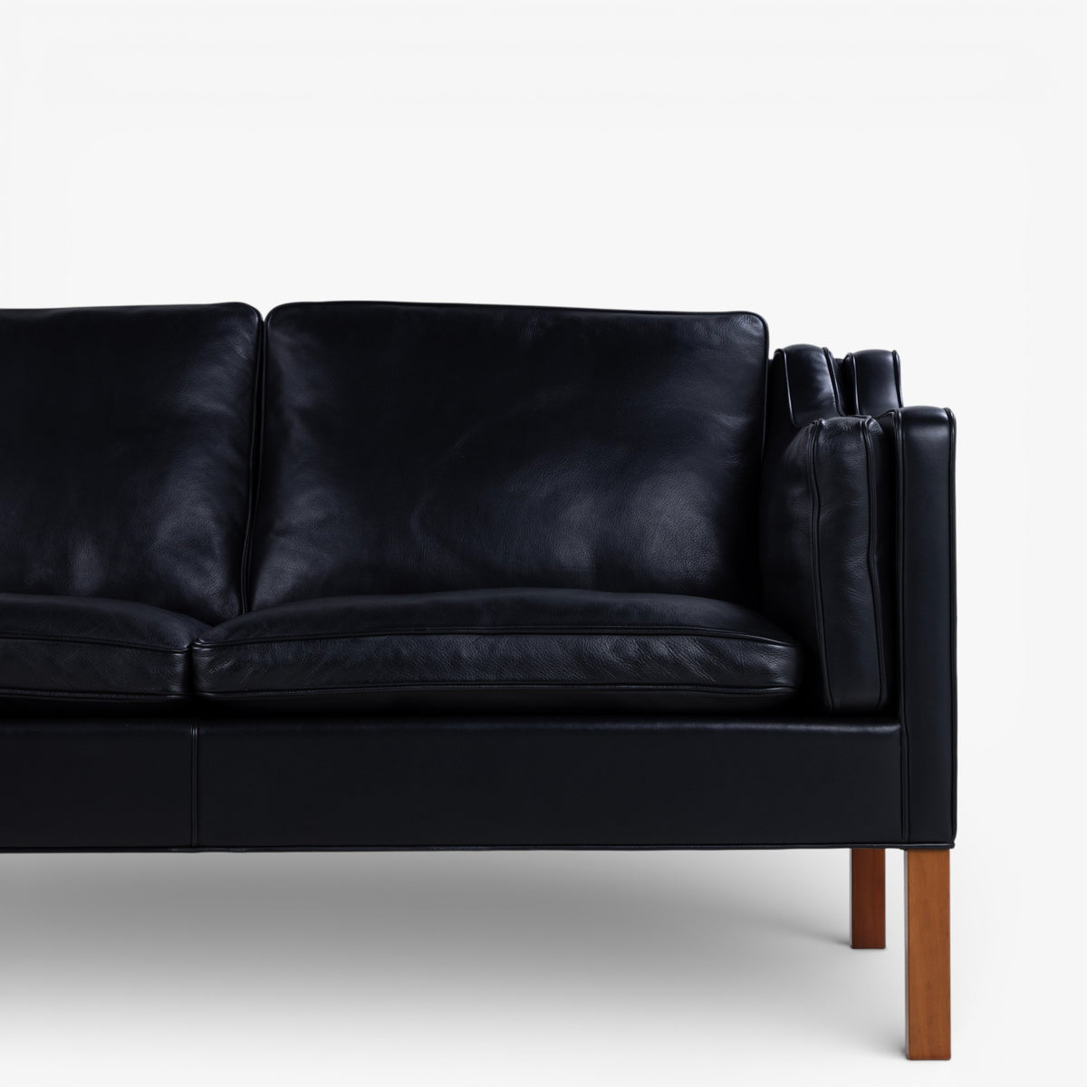BM 2213 - 3-seater sofa in black leather
