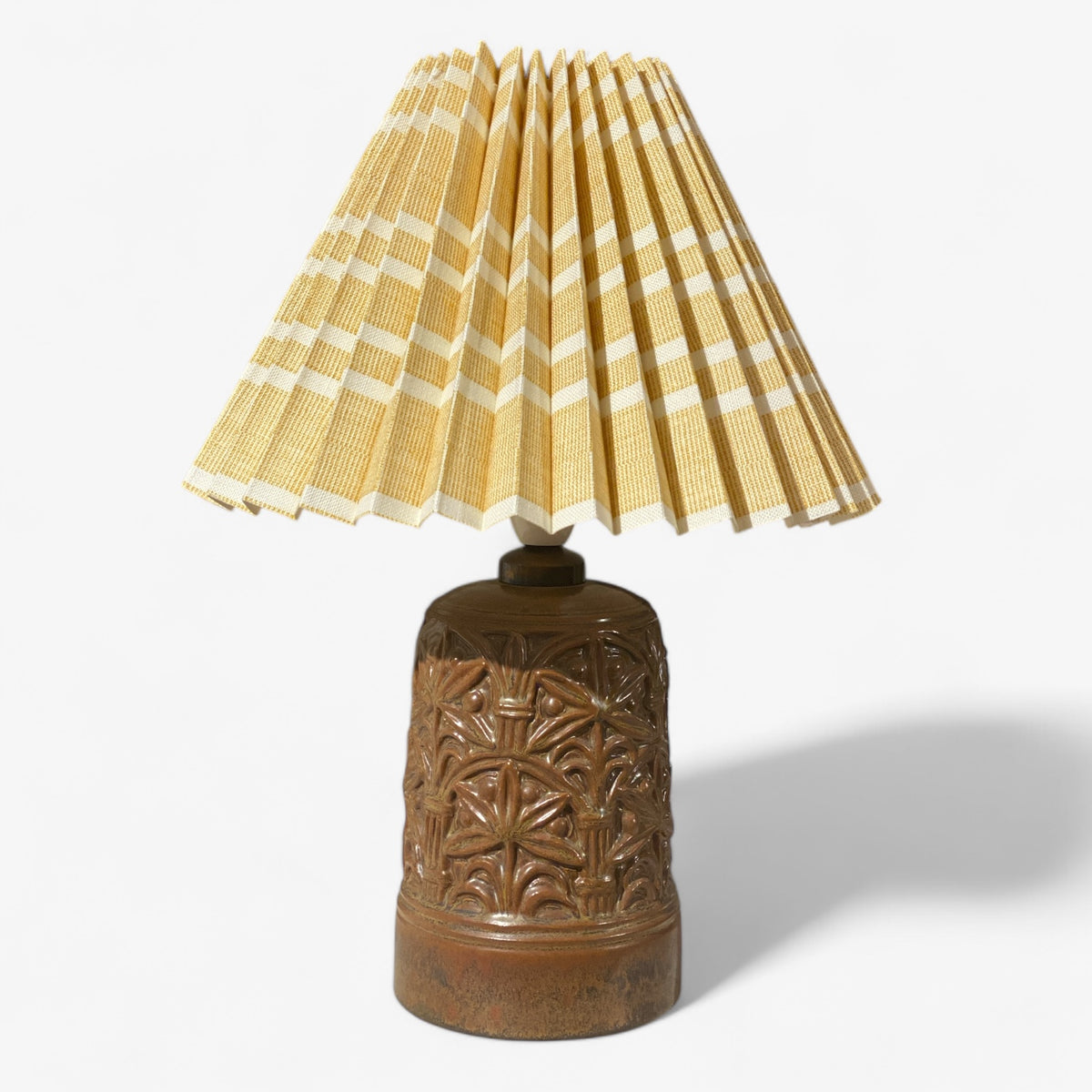 Table lamp in stoneware