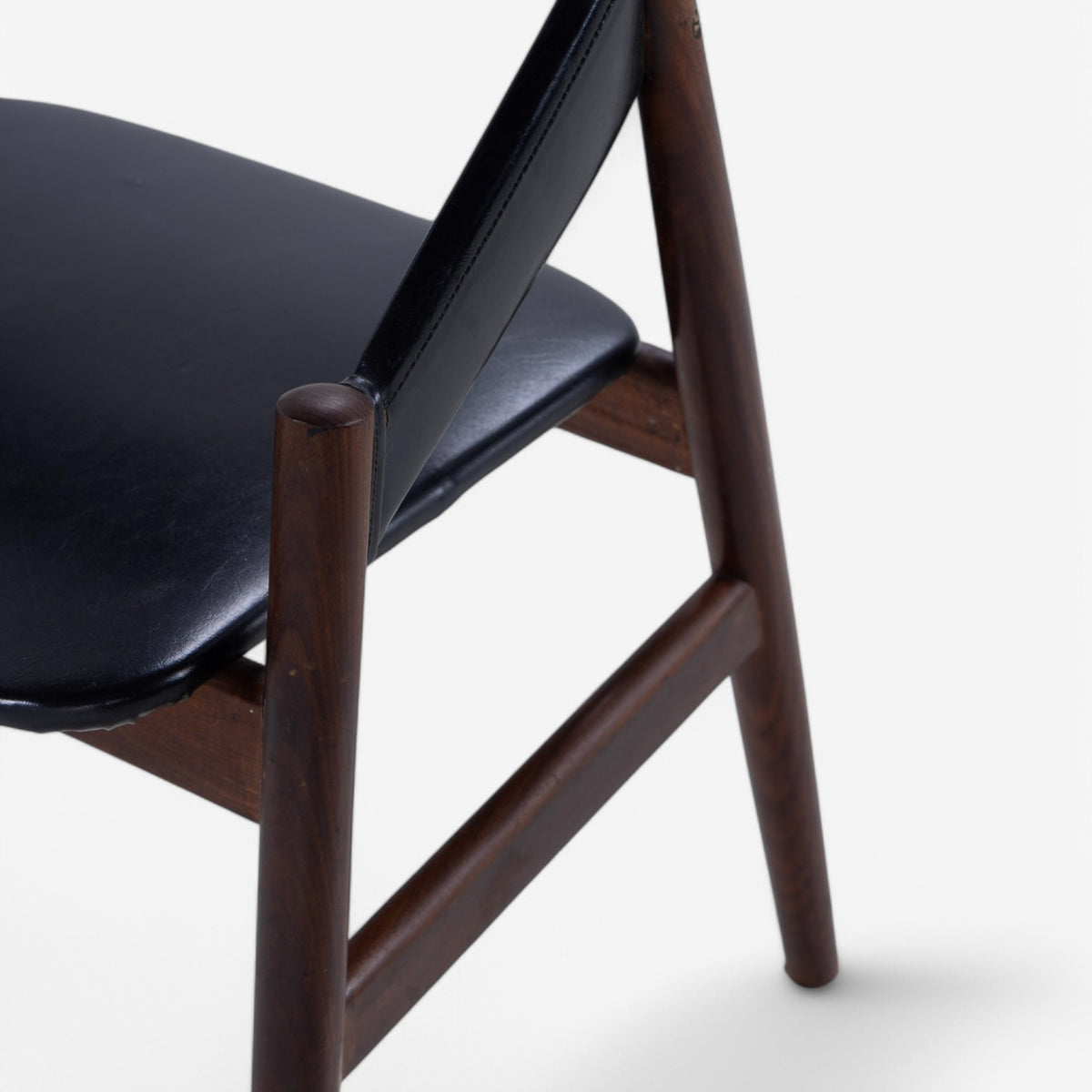 Spisestol i teak