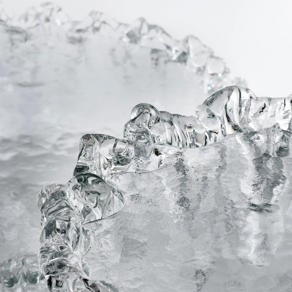 Fountain' side table in glass