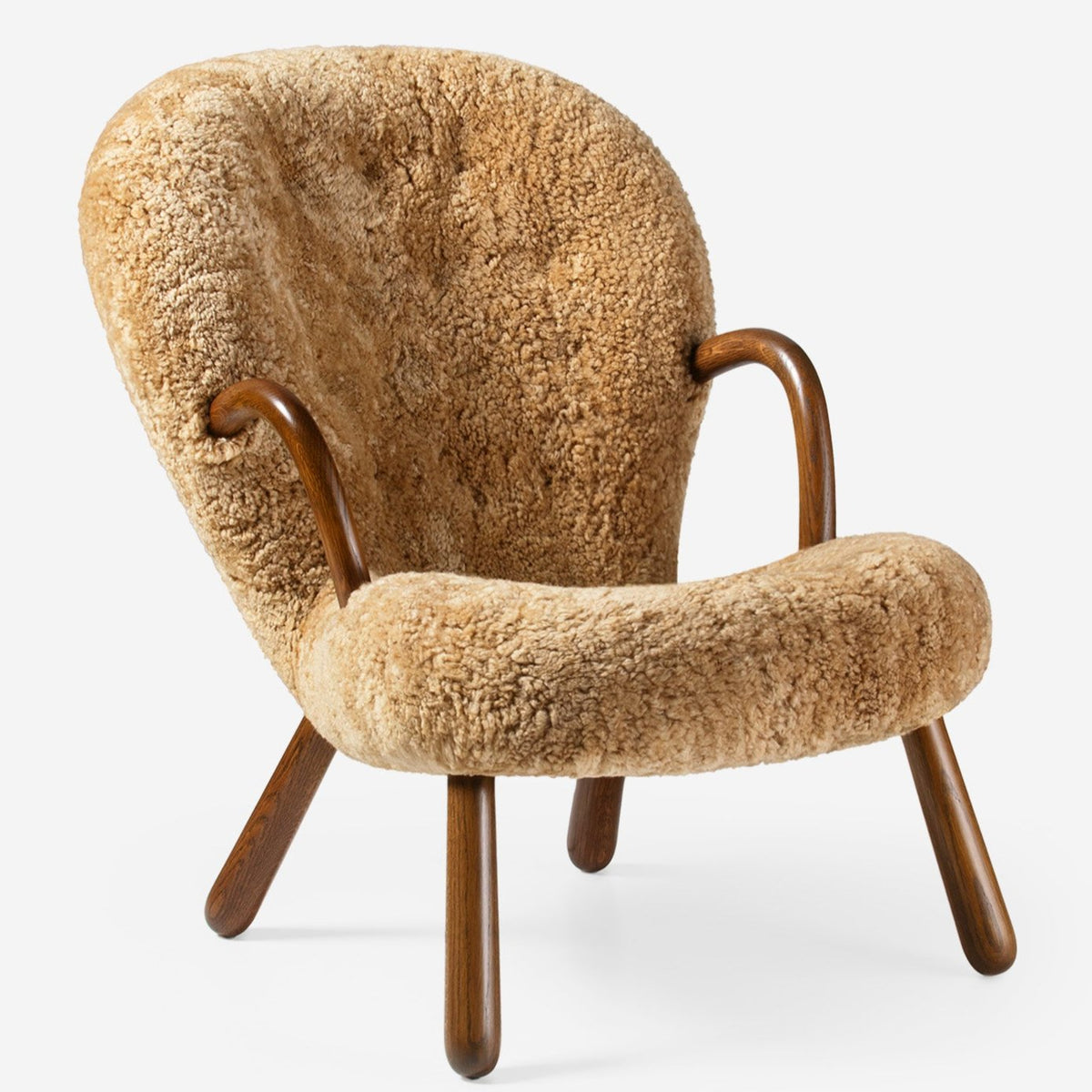 Clam Chair in smoked oak