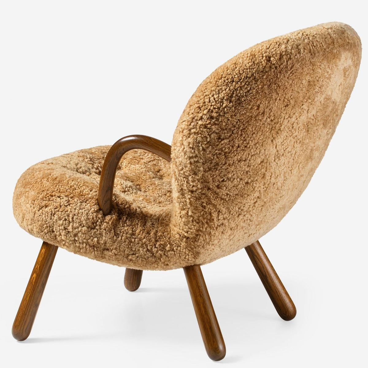 Clam Chair in smoked oak