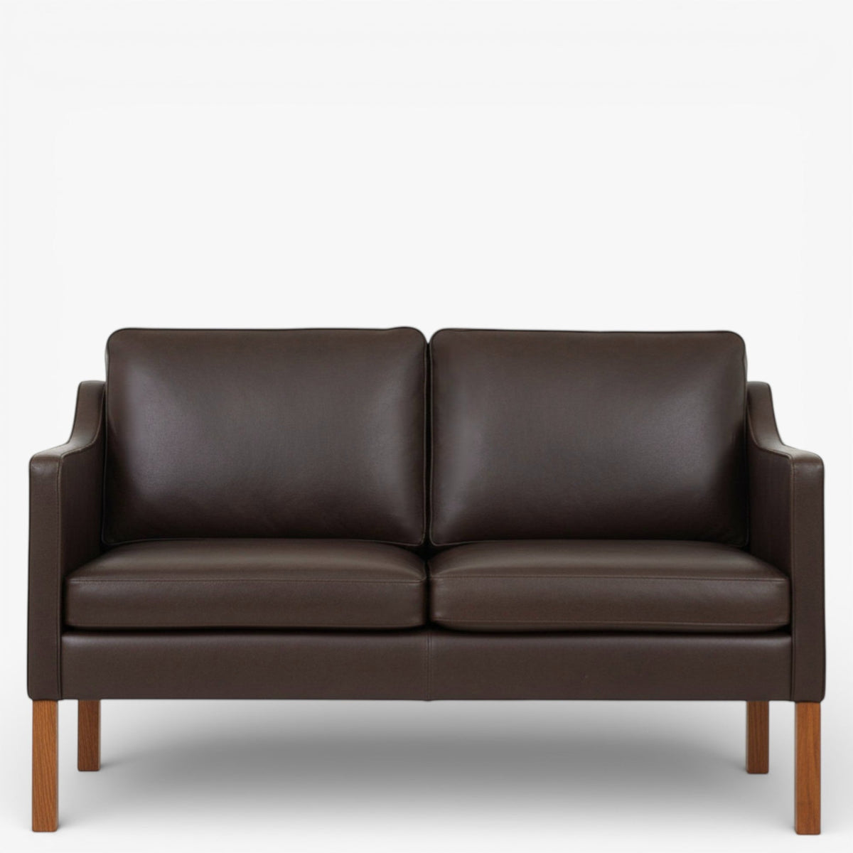 BM 2322 – Ompolstret 2 pers. sofa i anilinlæder (Mocca)