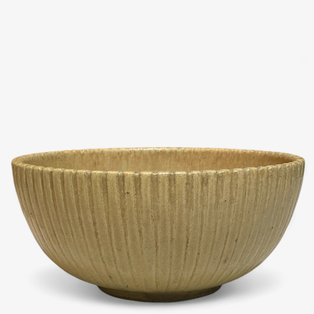 Bowl in fluted stoneware